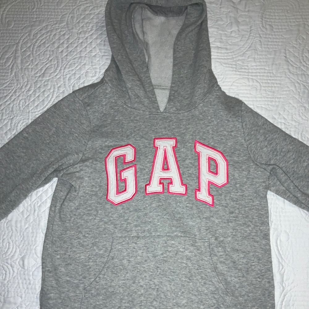 Gap Sweater